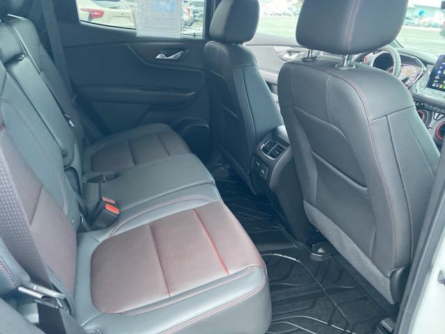 Used 2024 Chevrolet Blazer RS w/ Driver Confidence II Package image 40