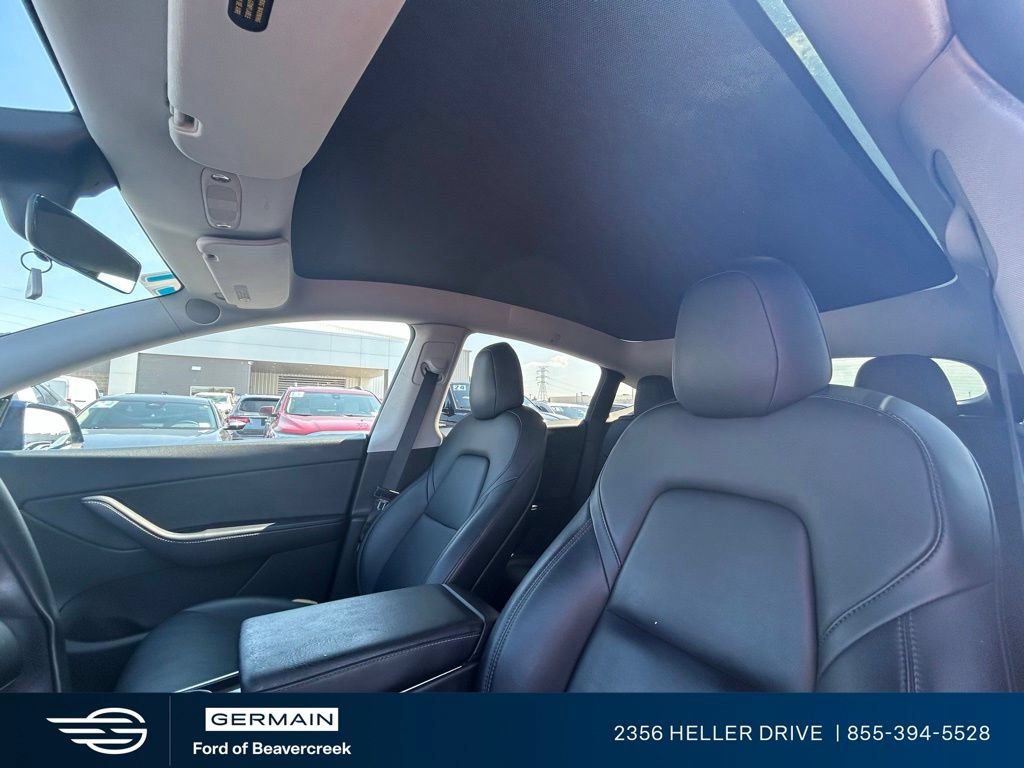 Used 2021 Tesla Model Y Long Range AWD/4WD image 18