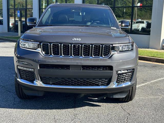 New 2025 Jeep Grand Cherokee L Limited image 2