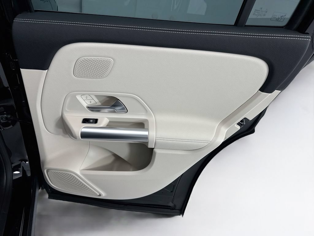 Certified 2026 Mercedes-Benz GLA 250 image 25