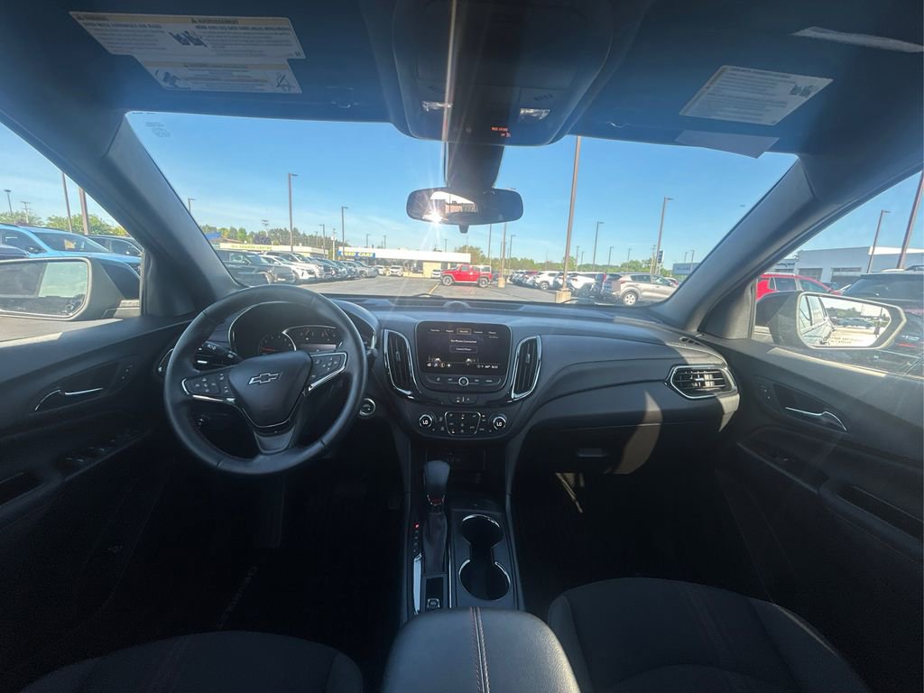 Used 2024 Chevrolet Equinox RS AWD/4WD image 25