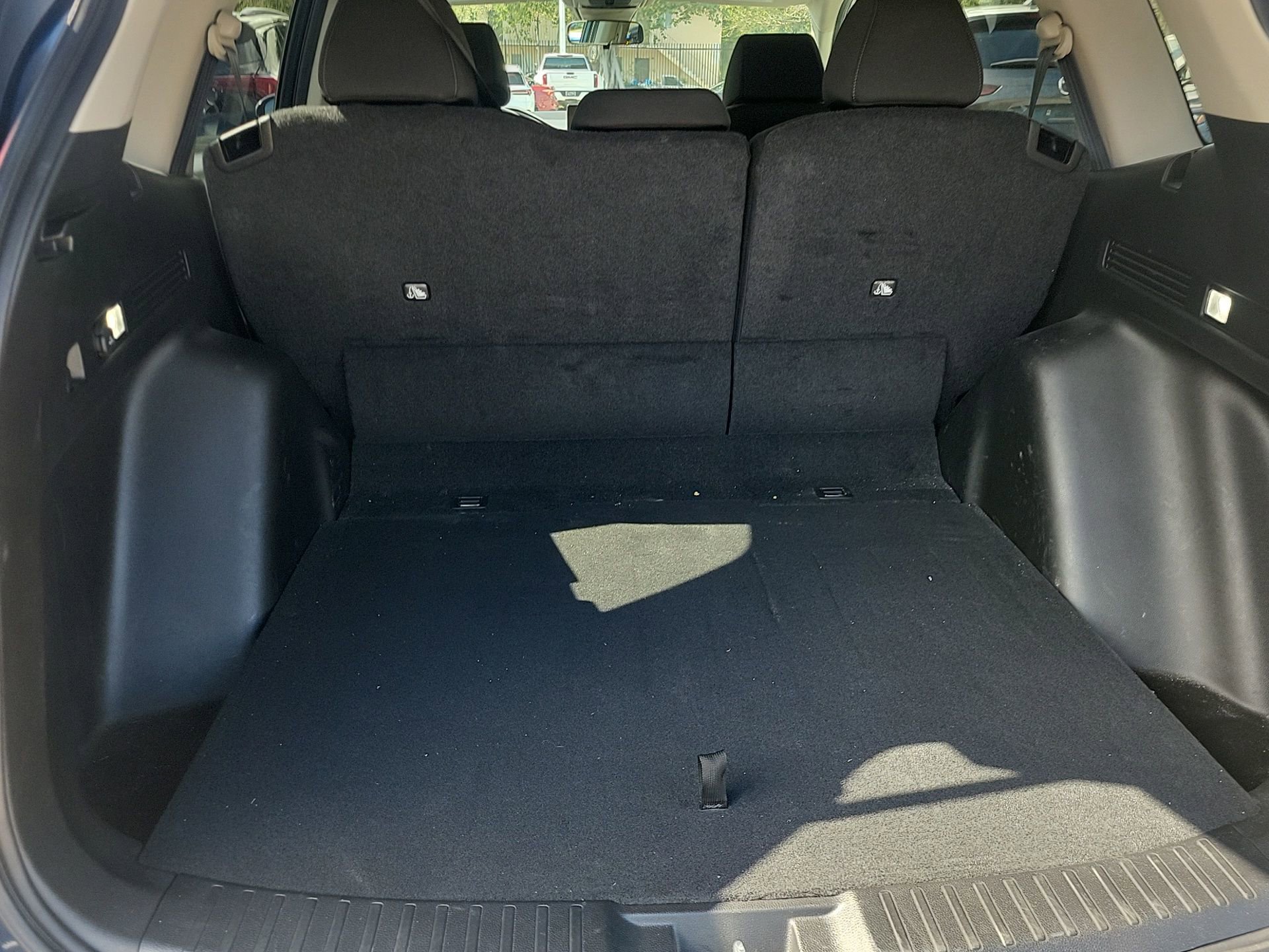 Used 2025 Honda CR-V EX image 15