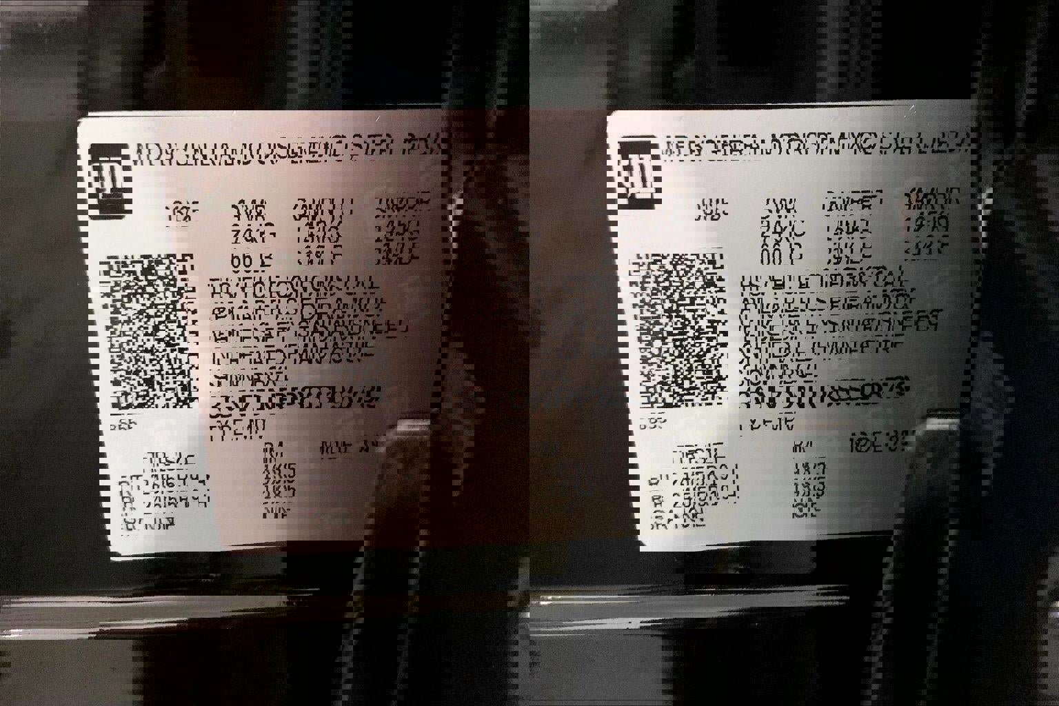 Used 2025 Chevrolet Equinox EV LT FWD image 31