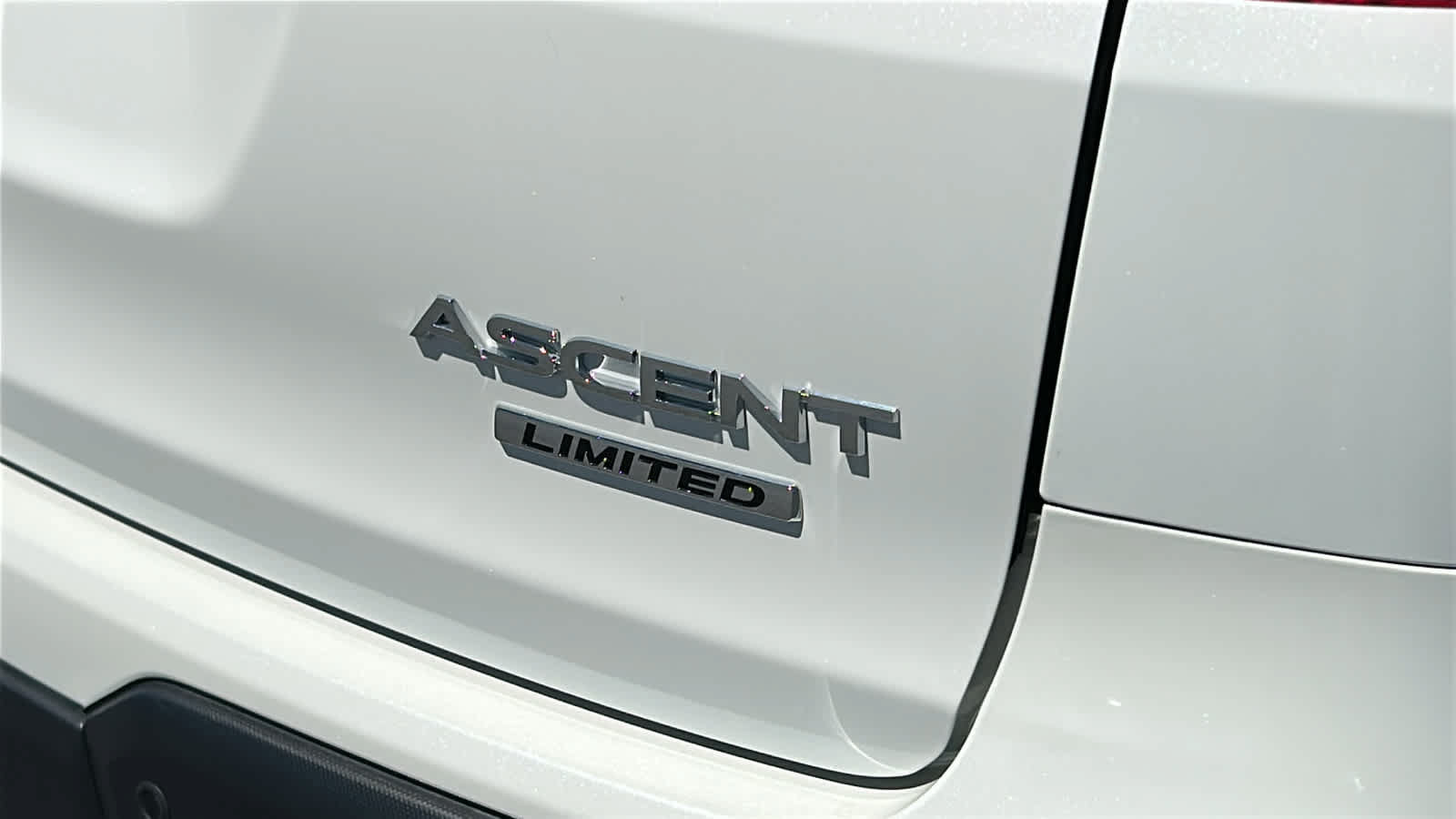 Used 2025 Subaru Ascent Limited w/ Popular Package #2 AWD/4WD image 28
