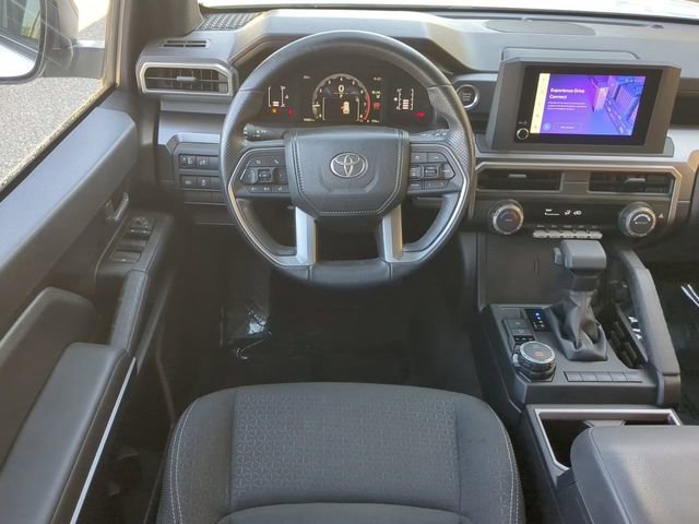 Certified 2025 Toyota 4Runner SR5 AWD/4WD image 16