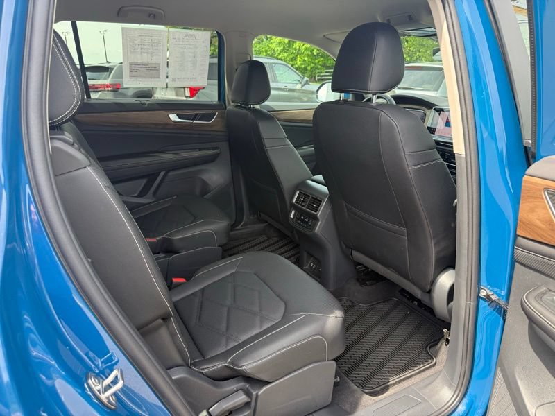 Used 2026 Volkswagen Atlas SE AWD/4WD image 16