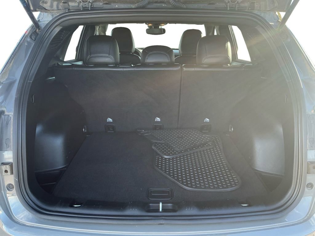 Used 2023 Jeep Compass Trailhawk image 20