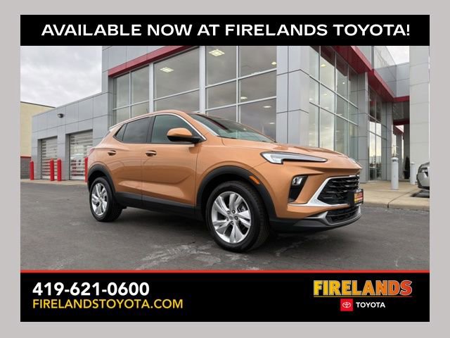 Used 2025 Buick Encore GX Preferred w/ Comfort Package image 1