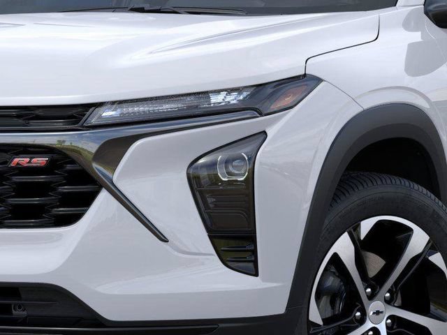 New 2026 Chevrolet Trax RS FWD image 10