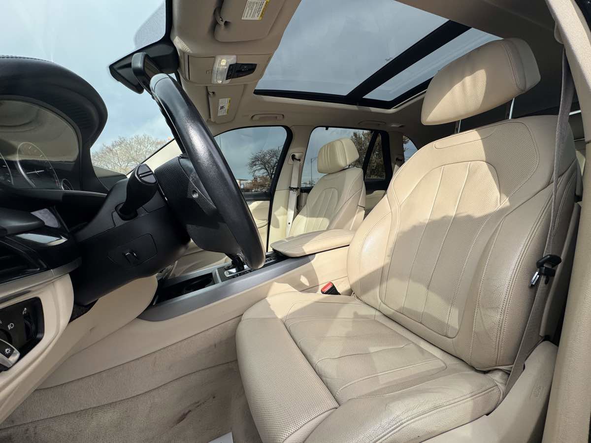 Used 2015 BMW X5 xDrive50i image 10