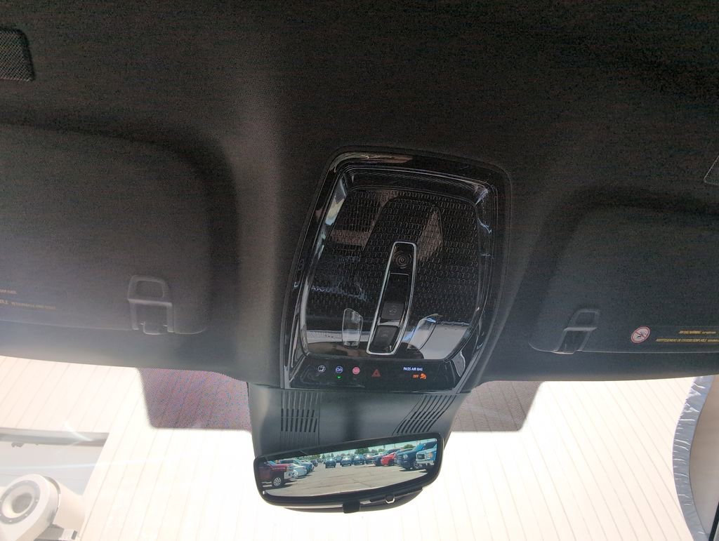 New 2026 Cadillac Vistiq Sport image 31