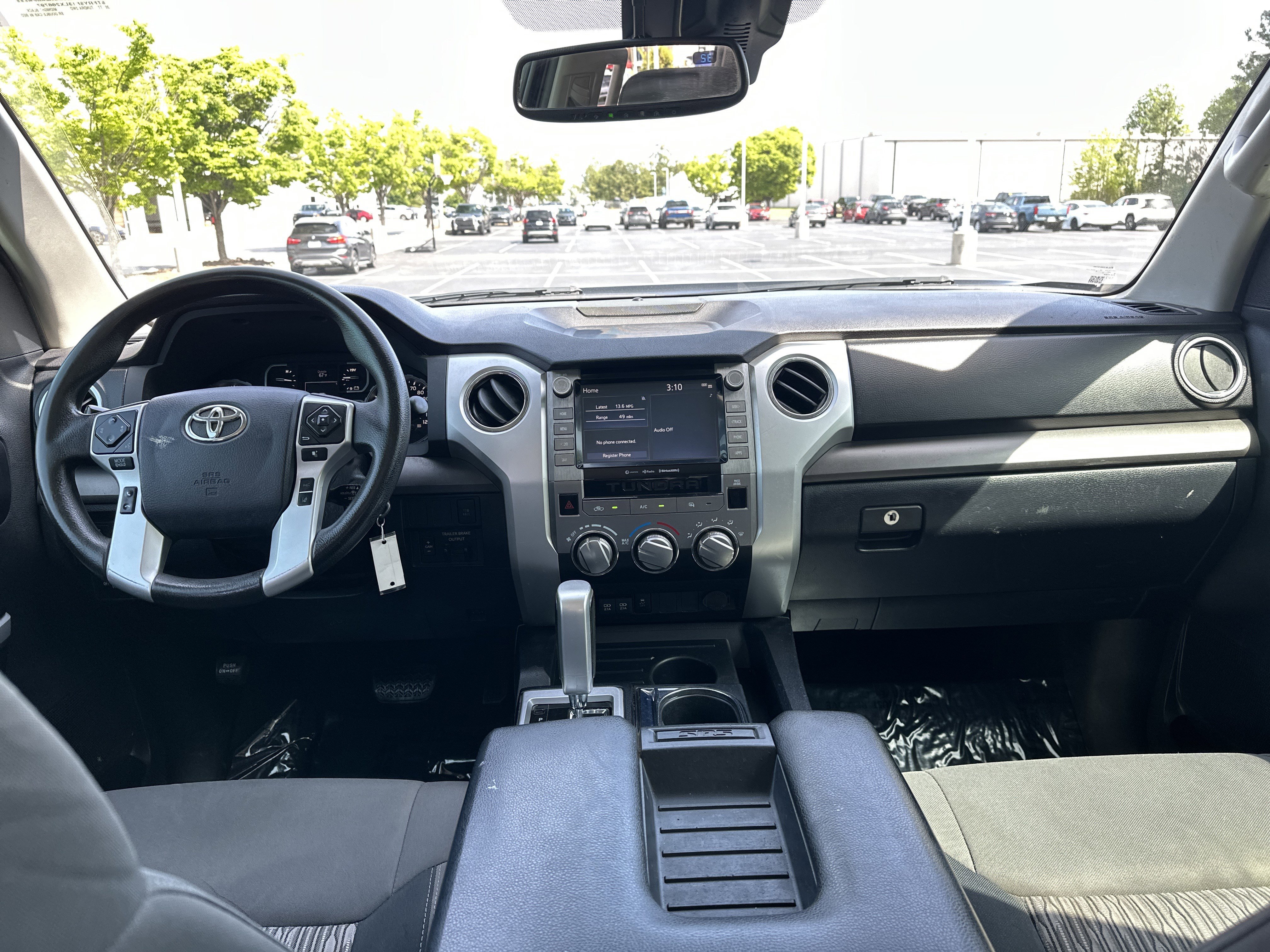 Used 2020 Toyota Tundra SR5 w/ SR5 Upgrade Package RWD image 29