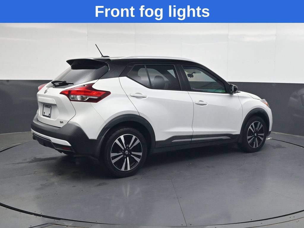 Used 2018 Nissan Kicks SR w/ Premium Package FWD image 4