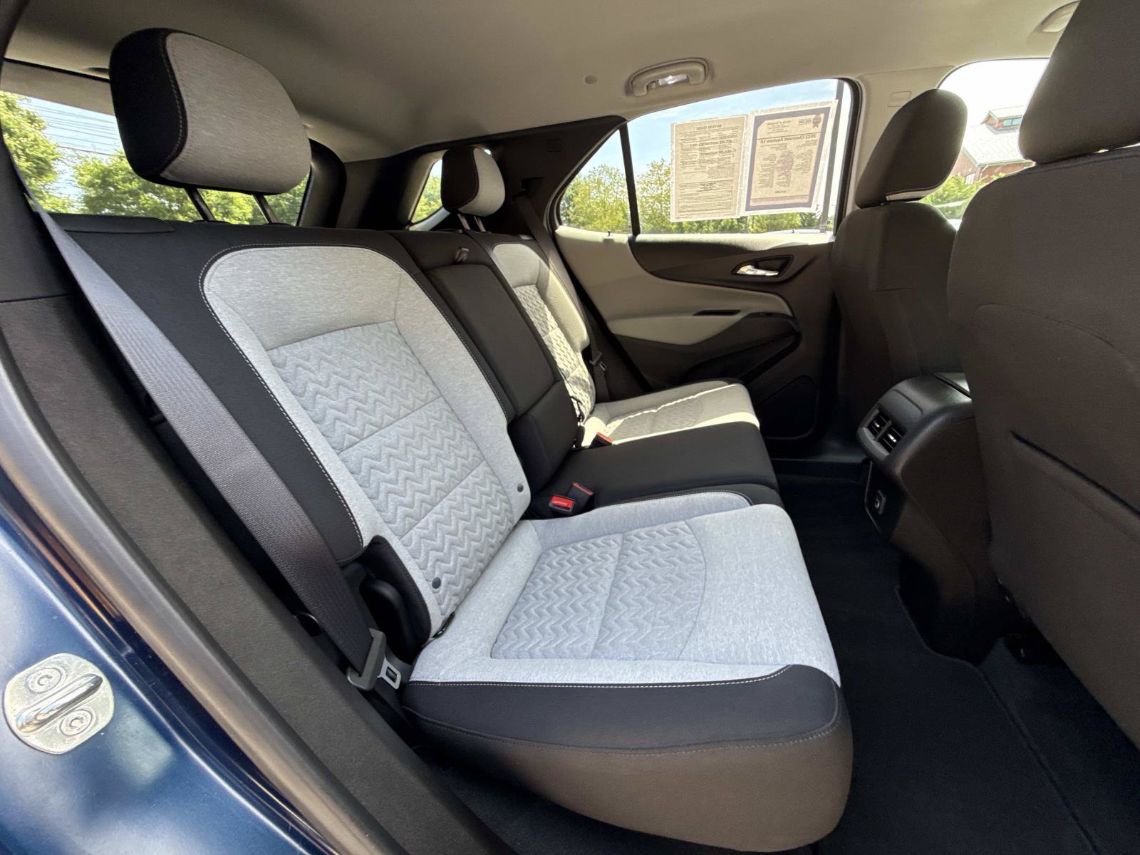 Used 2022 Chevrolet Equinox LS w/ LS Convenience Package FWD image 15