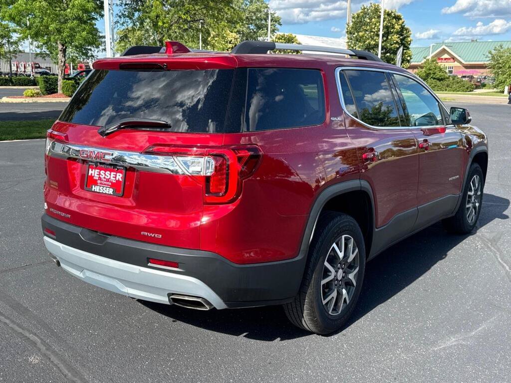 Used 2023 GMC Acadia SLE w/ Driver Convenience Package AWD/4WD image 4