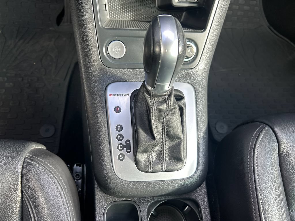 Used 2017 Volkswagen Tiguan Sport AWD/4WD image 31