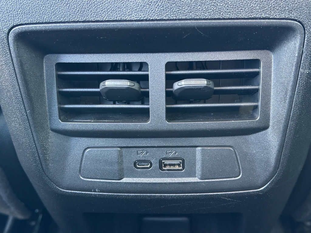 Used 2023 Chevrolet Colorado Z71 w/ Z71 Convenience Package 2 image 16