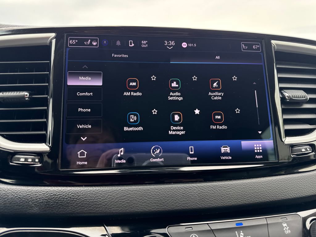 Used 2022 Chrysler Pacifica Touring-L FWD image 20