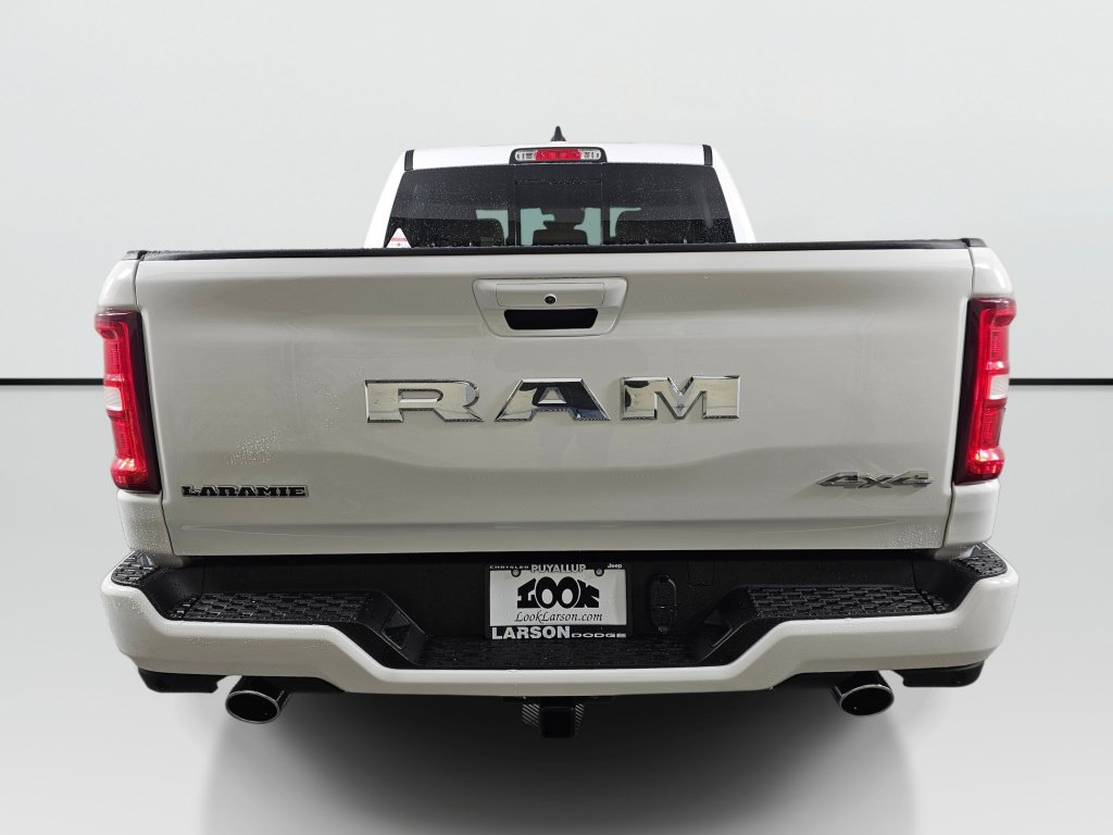 New 2026 RAM 1500 Laramie AWD/4WD image 7