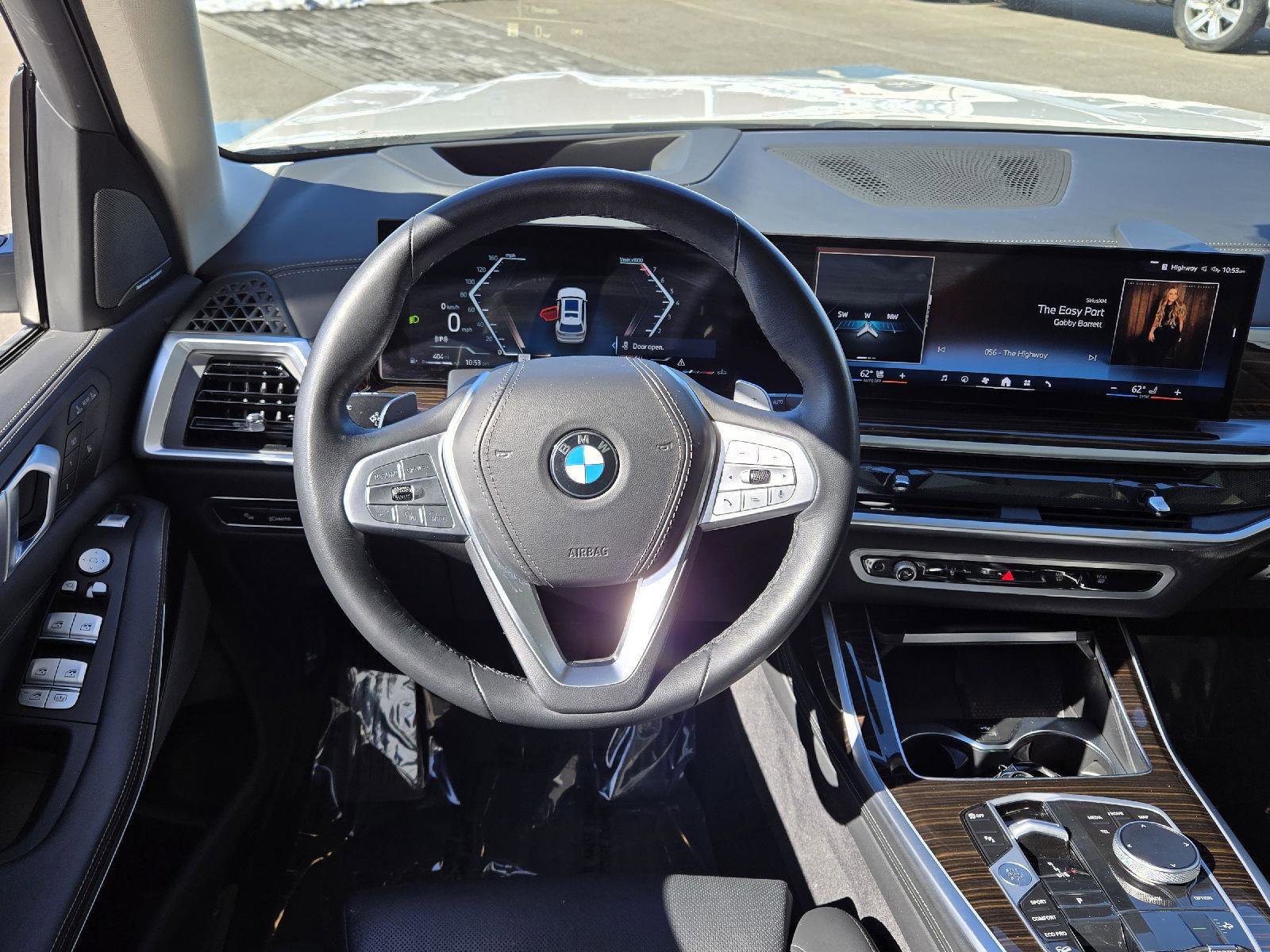 Used 2025 BMW X7 xDrive40i image 11