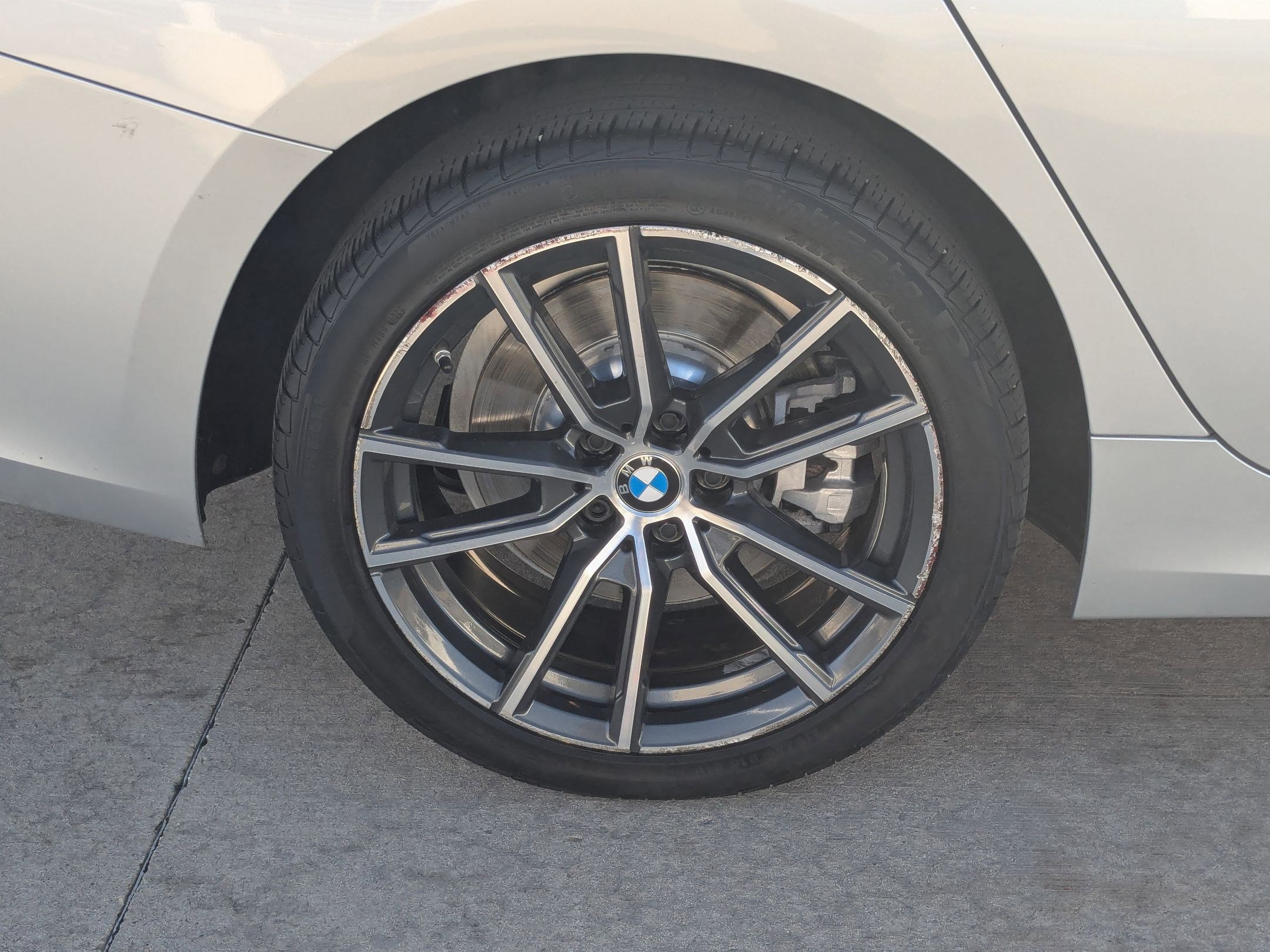 Used 2020 BMW 330i xDrive Sedan w/ Convenience Package image 12