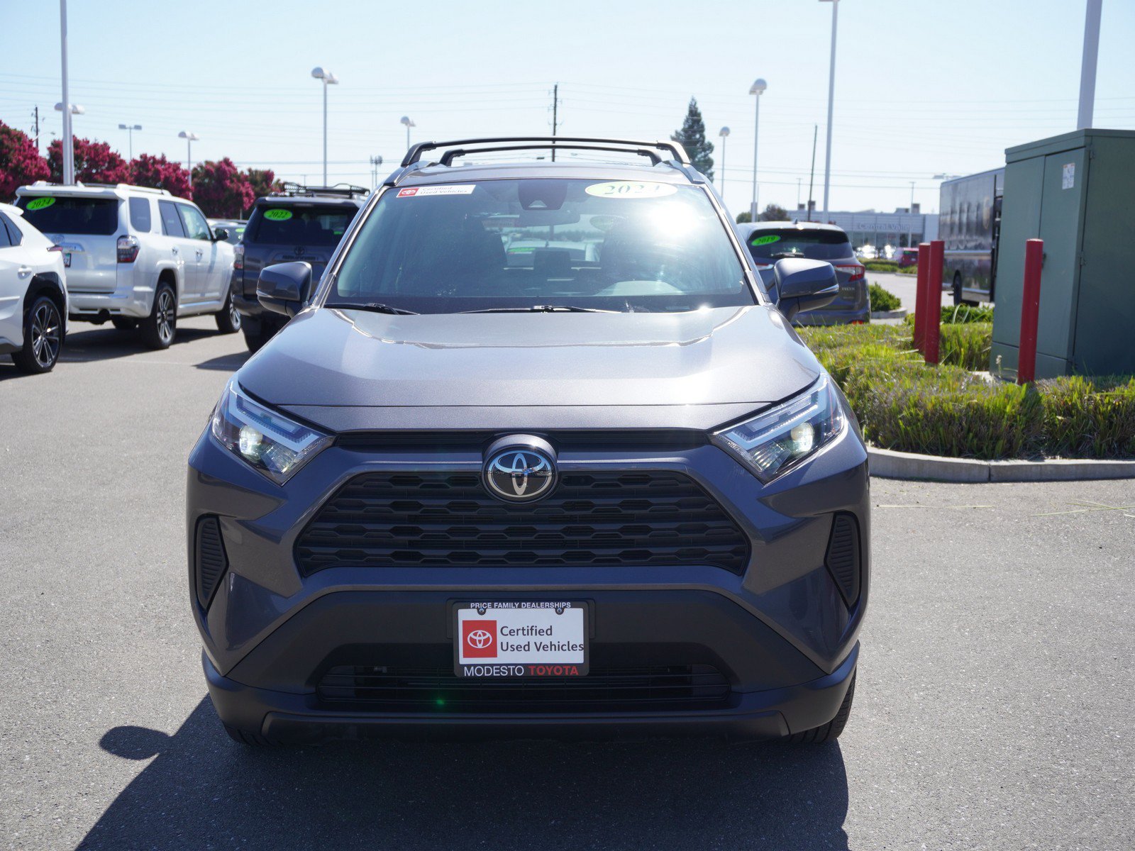 Used 2024 Toyota RAV4 XLE w/ Convenience Package AWD/4WD image 4