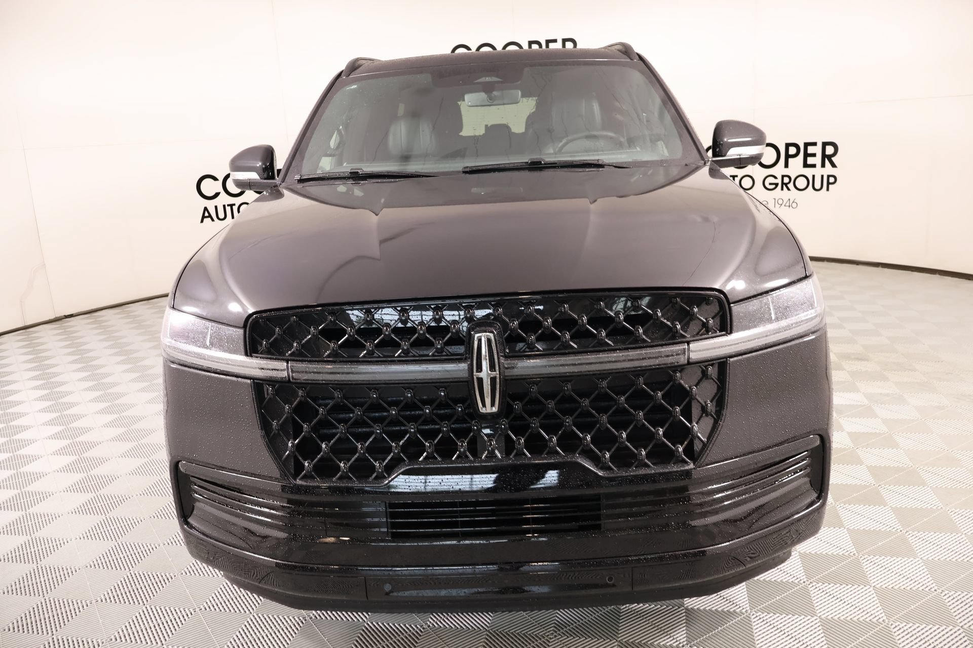New 2026 Lincoln Navigator L Reserve w/ Jet Appearance Package AWD/4WD image 10