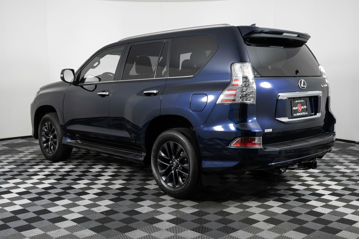 Used 2021 Lexus GX 460 Premium w/ Premium Package image 4