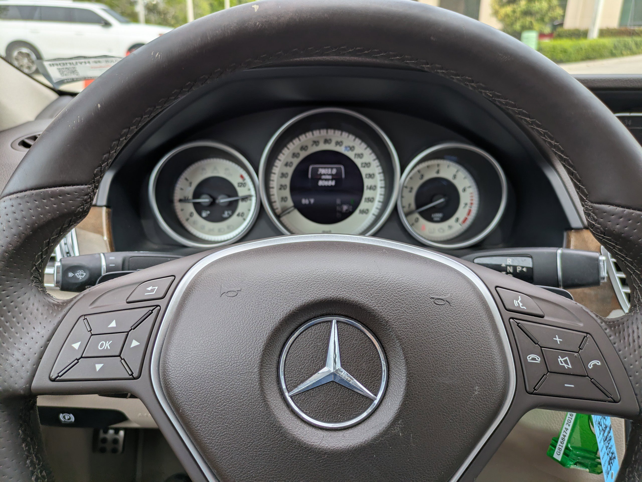 Used 2016 Mercedes-Benz E 350 4MATIC Sedan image 26