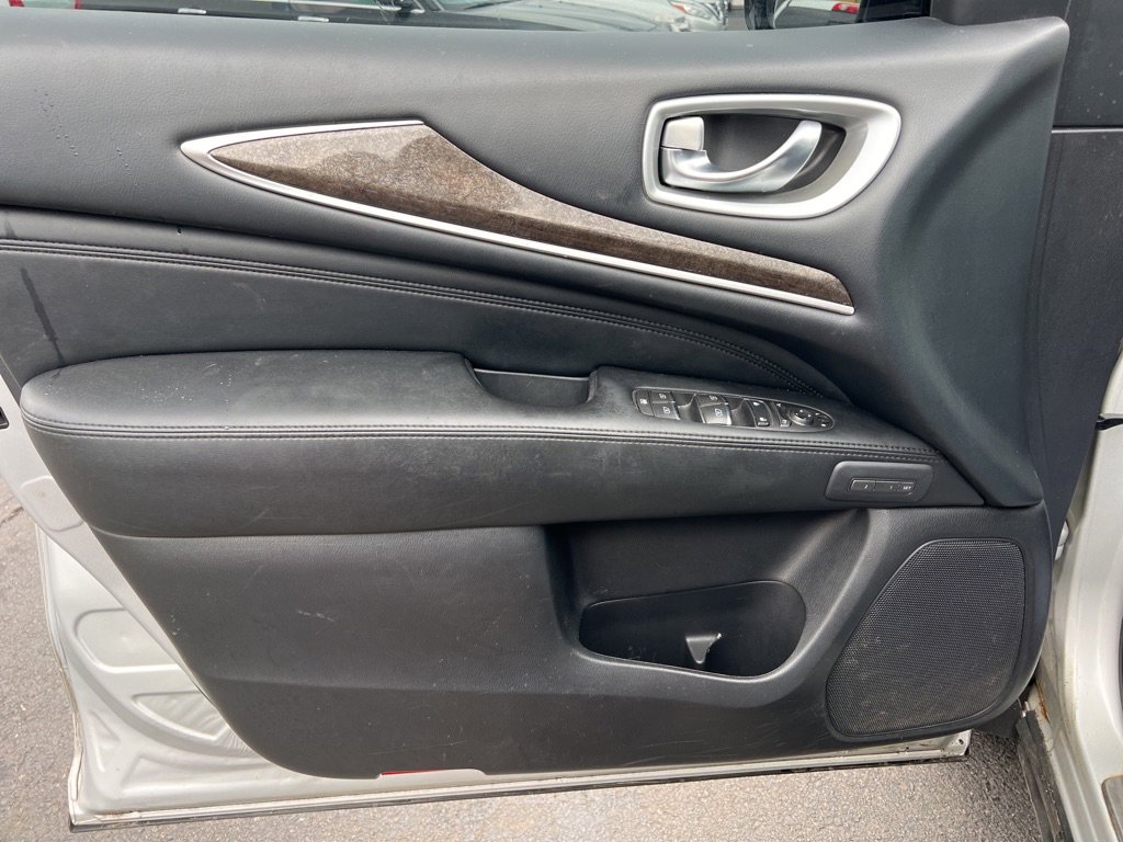 Used 2014 INFINITI QX60 Luxe w/ Premium Plus Package image 23