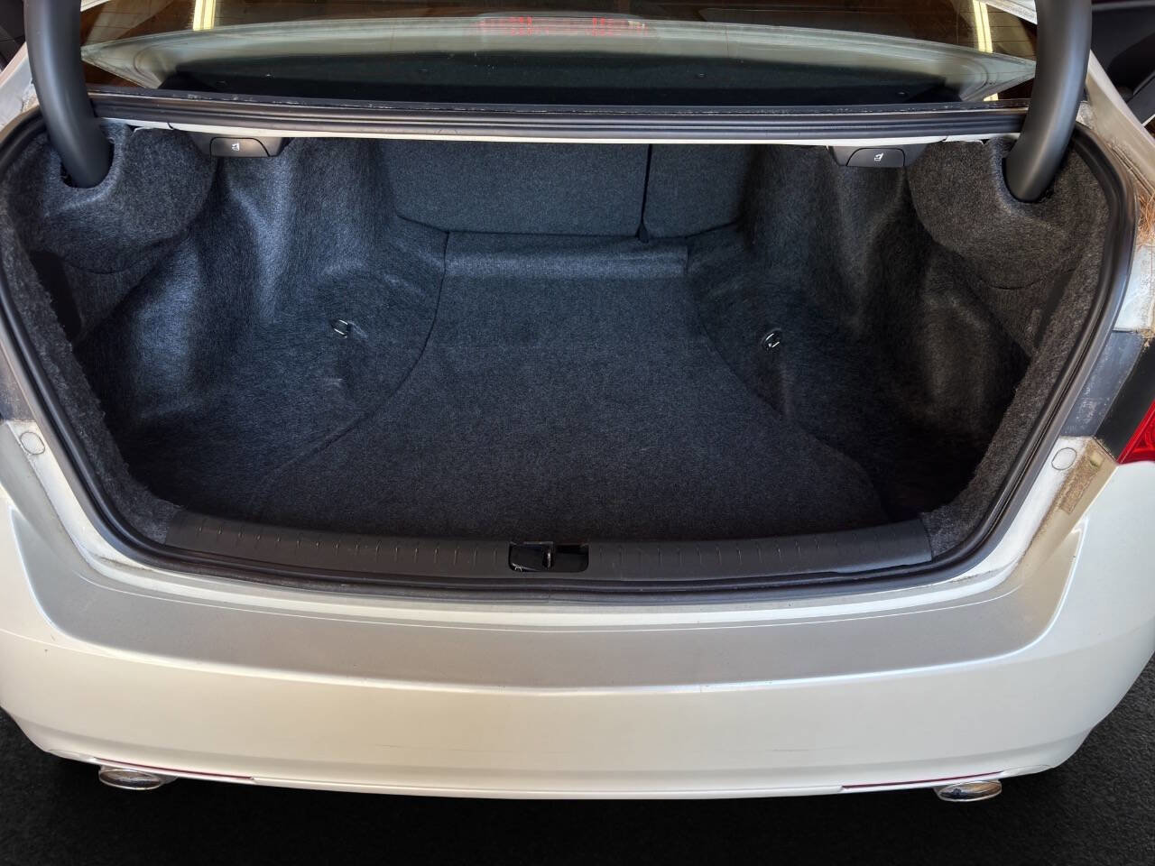 Used 2010 Acura TSX Sedan FWD image 18