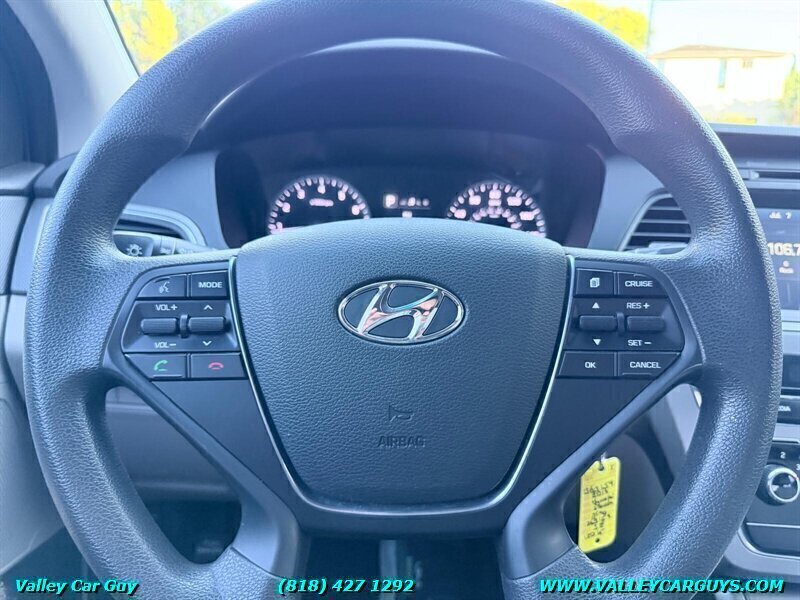 Used 2016 Hyundai Sonata SE FWD image 15
