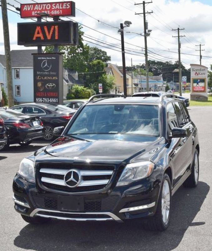 Used 2013 Mercedes-Benz GLK 350 4MATIC image 1