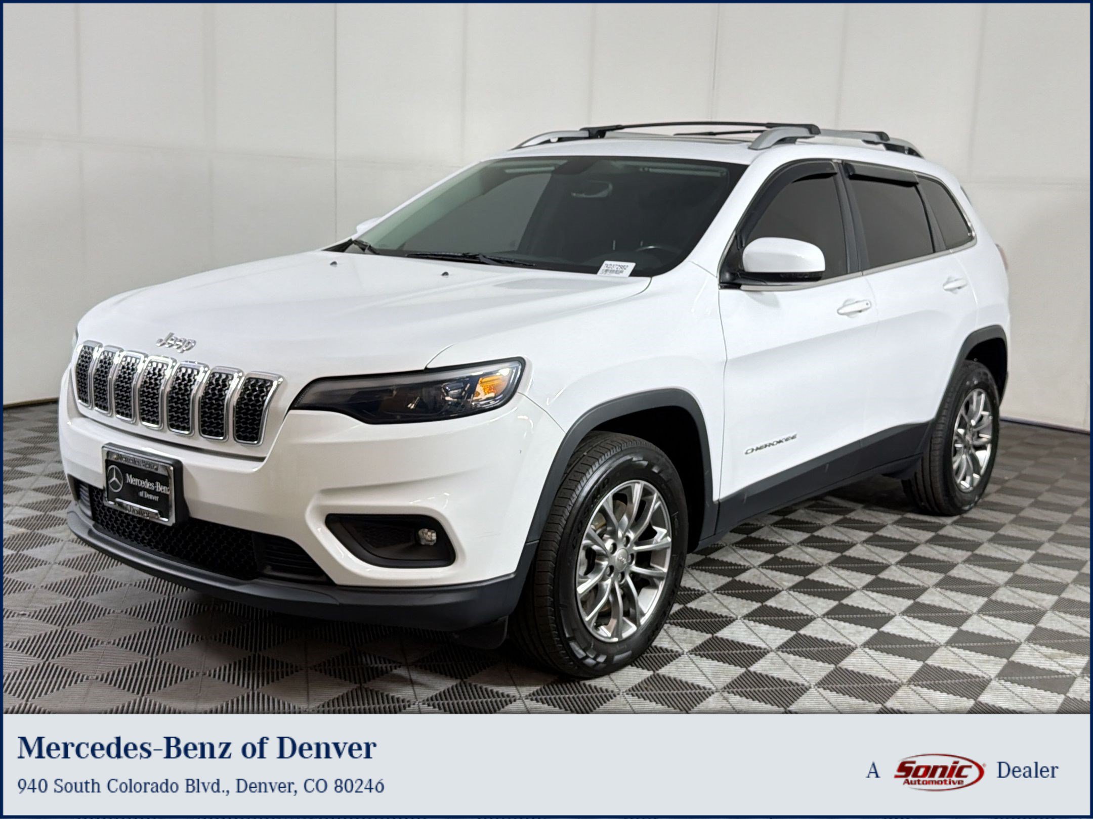 Used 2019 Jeep Cherokee Latitude Plus w/ Comfort/Convenience Group