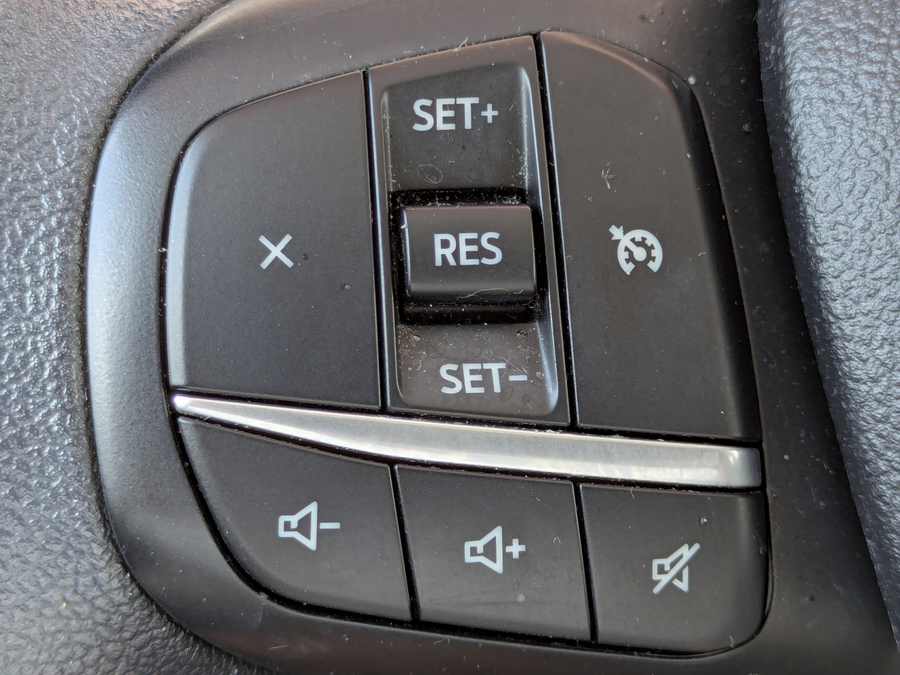 Used 2021 Ford Escape S FWD image 19