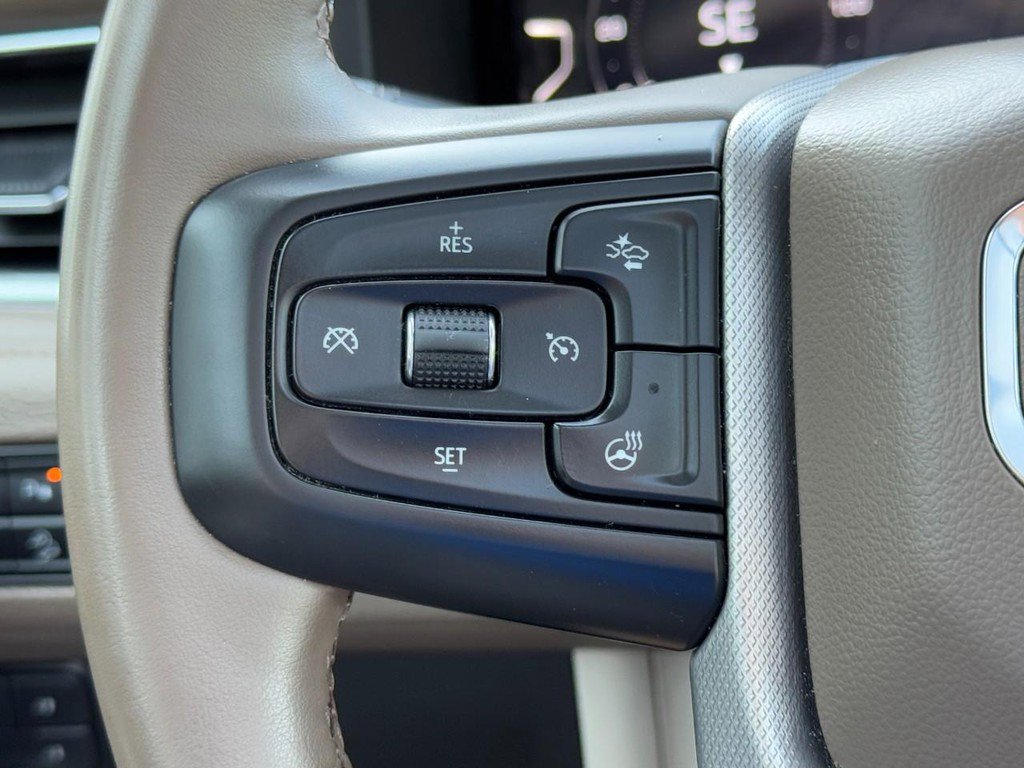 Used 2023 GMC Yukon Denali image 21