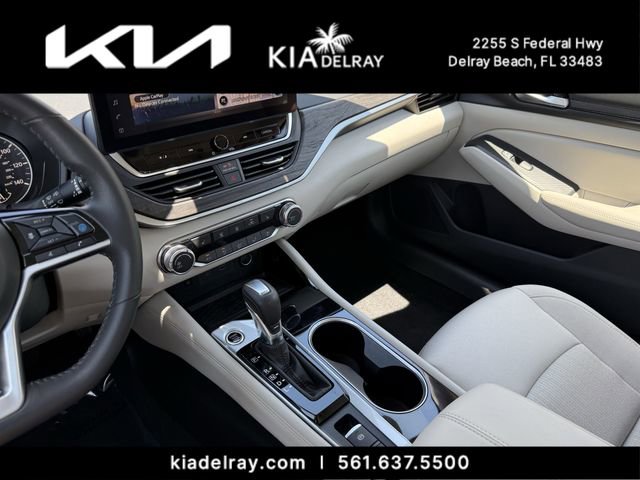Used 2024 Nissan Altima 2.5 SV w/ SV Premium Package FWD image 27