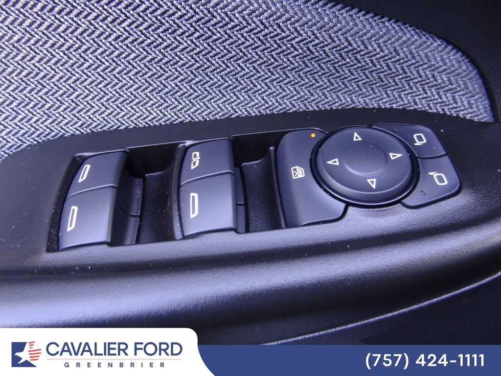 Used 2023 Chevrolet TrailBlazer LT FWD image 12