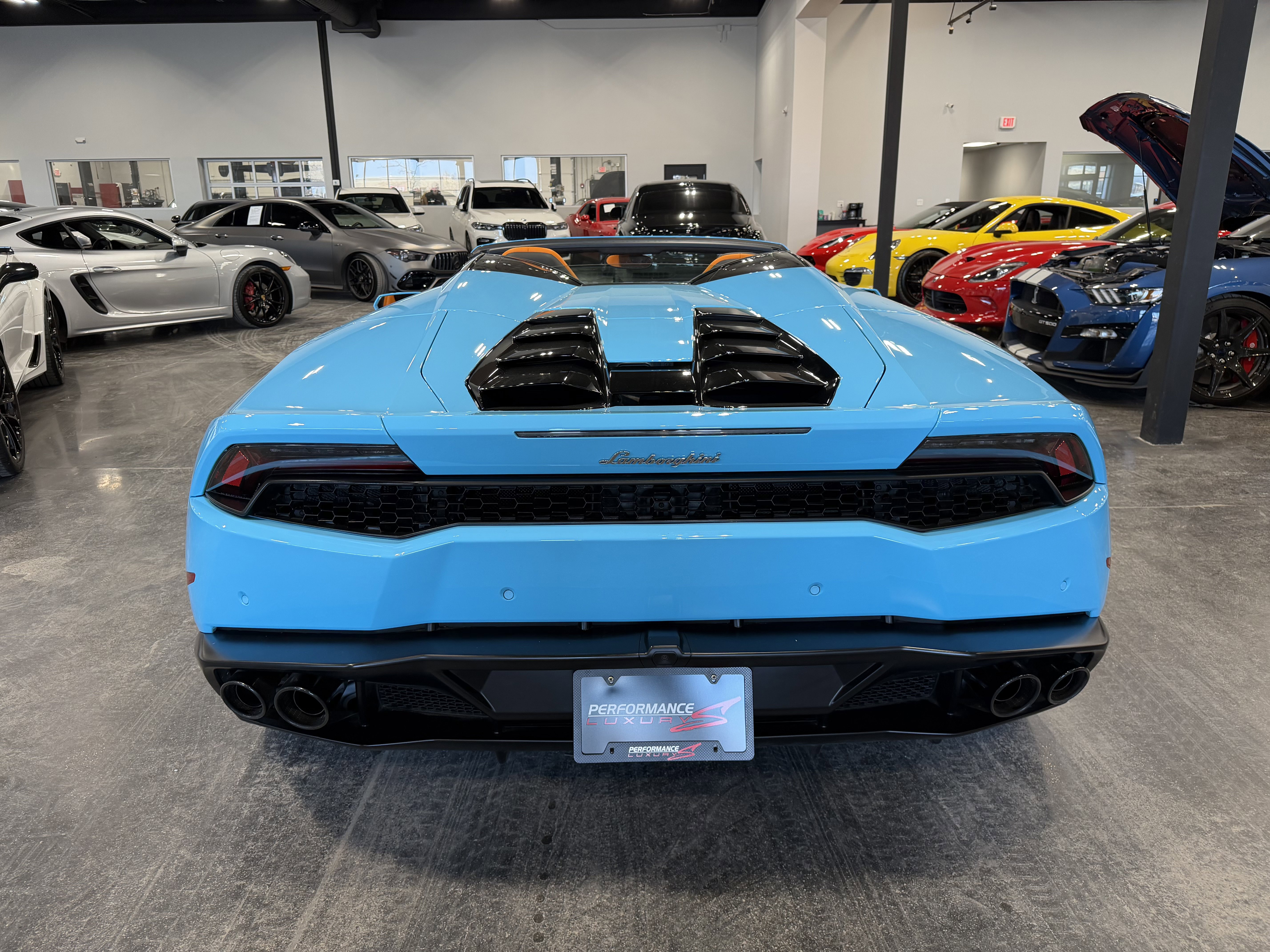 Used 2017 Lamborghini Huracan LP 610-4 image 6