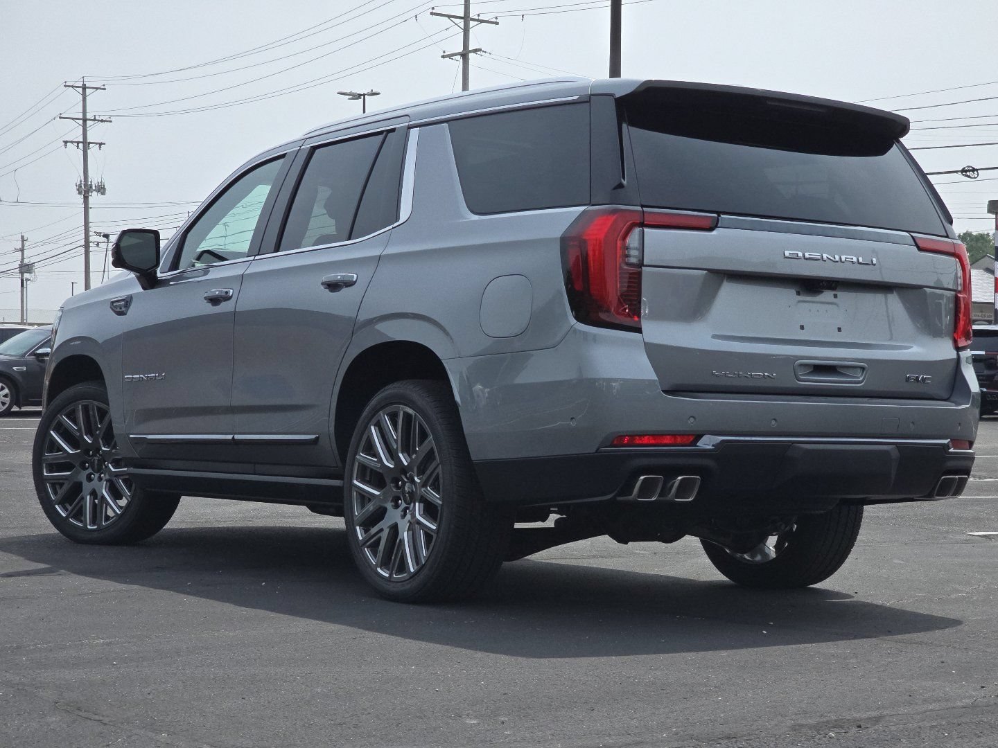New 2026 GMC Yukon Denali Ultimate AWD/4WD image 23