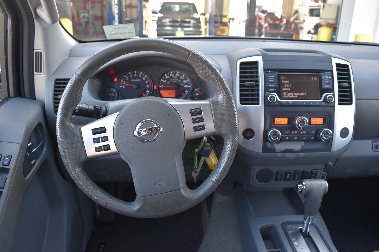 Used 2015 Nissan Frontier SV w/ SV Value Truck Package image 21