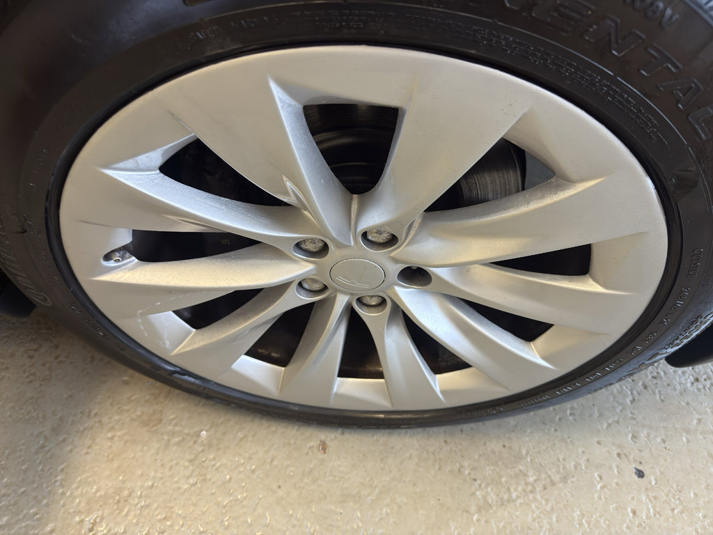 Used 2016 Tesla Model X P100D image 27