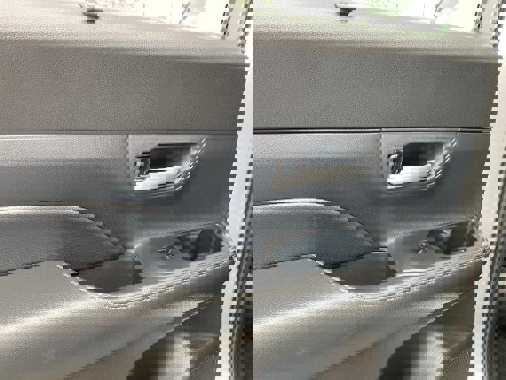 Certified 2025 Toyota Grand Highlander FWD image 13