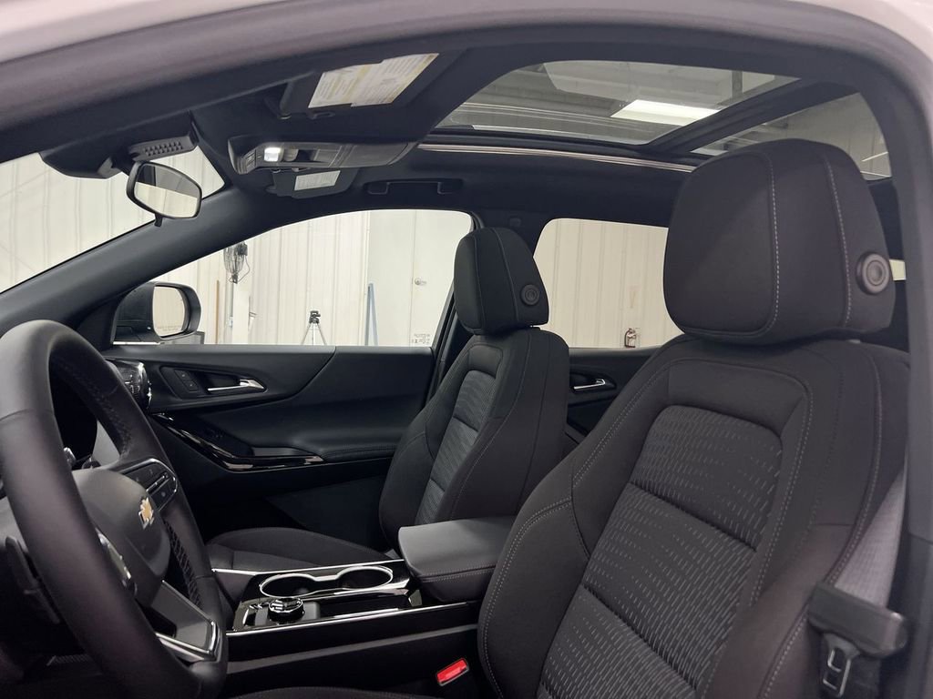 New 2026 Chevrolet Equinox LT image 20