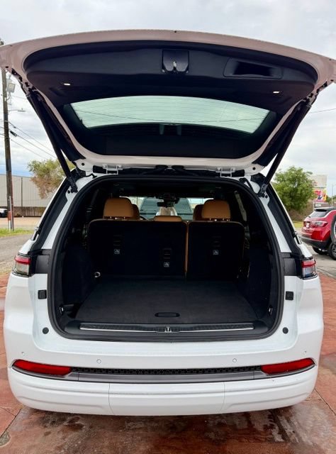 New 2027 Jeep Grand Cherokee Summit AWD/4WD image 18