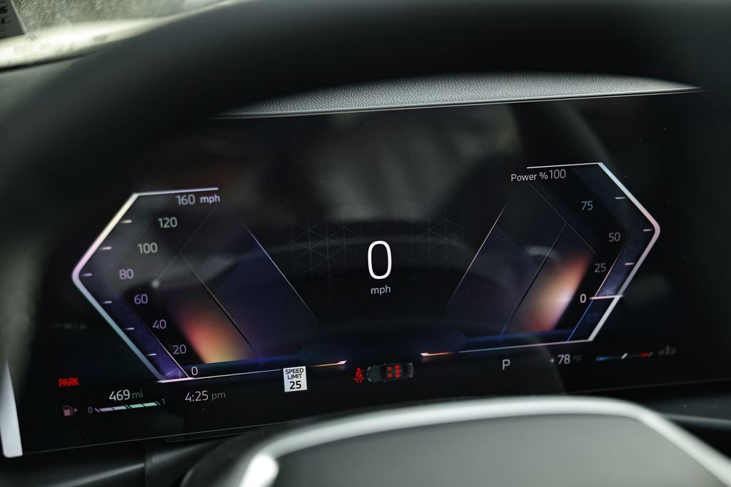 New 2026 BMW 330i Sedan w/ Premium Package image 34