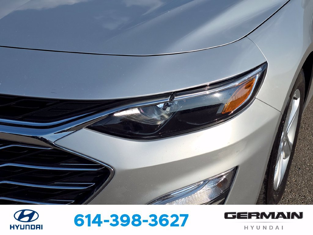 Used 2022 Chevrolet Malibu LS FWD image 15