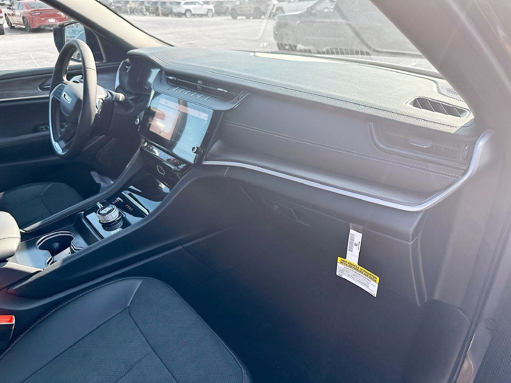 New 2026 Jeep Grand Cherokee L 4WD image 38
