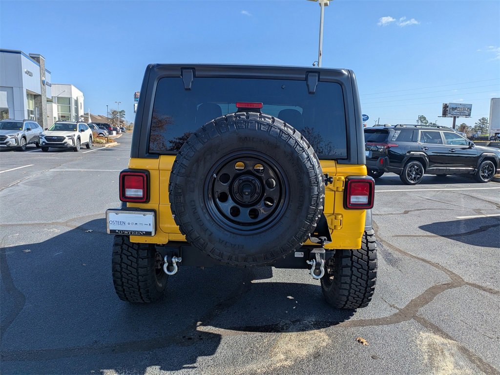 Used 2018 Jeep Wrangler Sport image 6