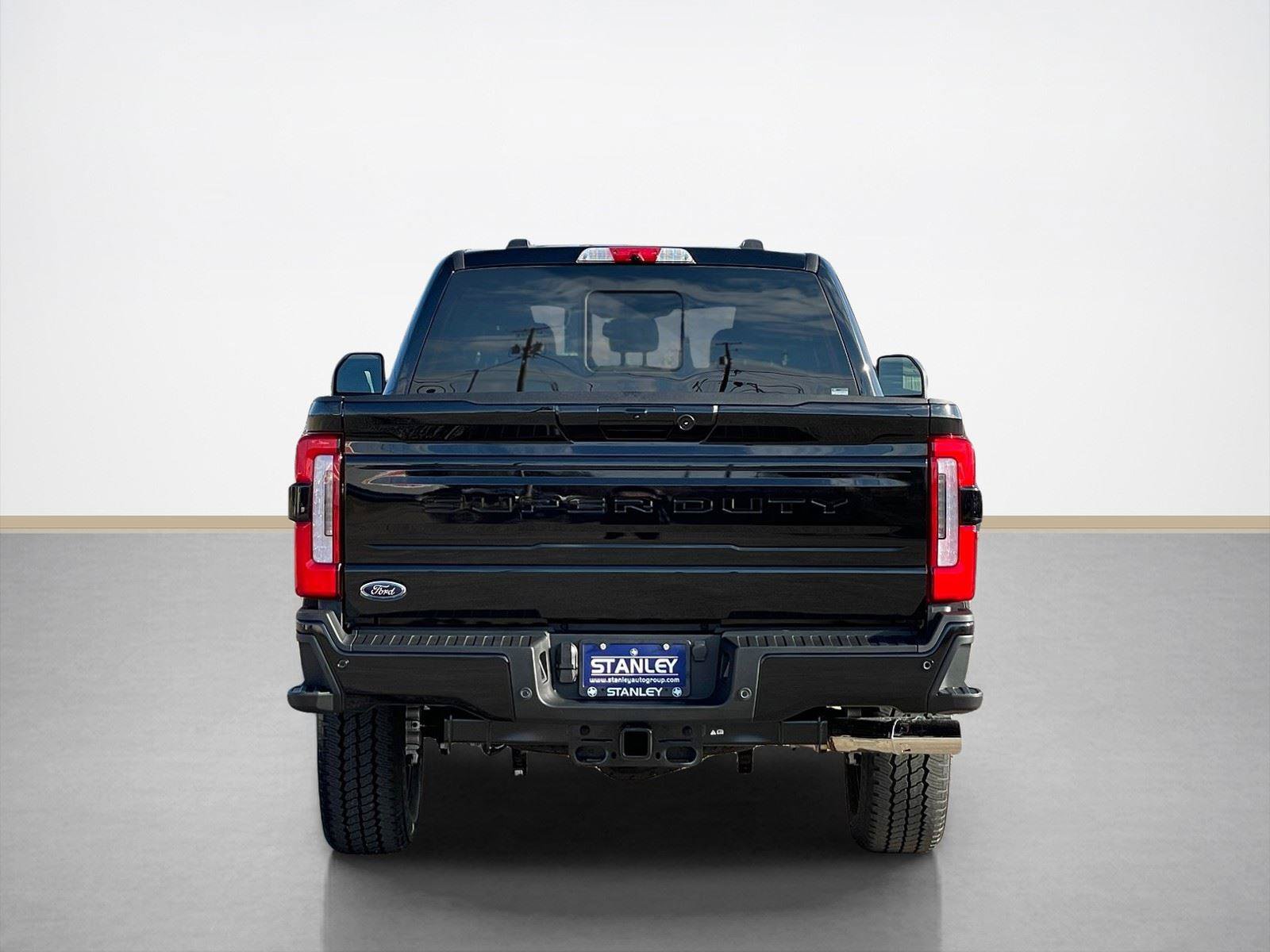 New 2026 Ford F250 Platinum AWD/4WD image 7